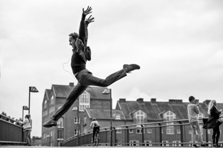 Alahattin Kanlioglu_Bremen’de Dans &copy; Alahattin Kanlioglu_Bremen’de Dans Alahattin Kanlioglu_Bremen’de Dans