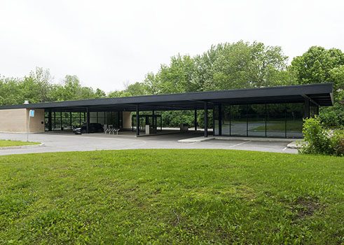 The Esso gas station by Ludwig Mies van der Rohe
