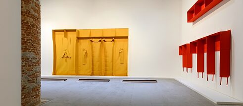 Franz Erhard Walther, Various works, 1975-1986, Photo: Andrea Avezzù. Courtesy: La Biennale di Venezia