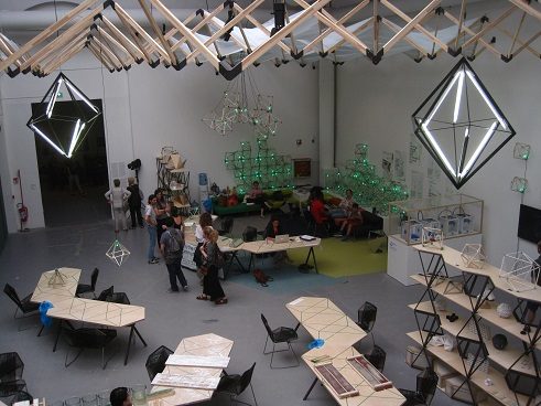 Olafur Eliasson, Green Light – An Artistic Workshop, 2017. Foto: Svetla Petkova.