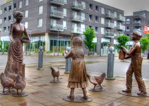 Egg Money Sculpture in Saskatoon 