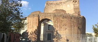 Le mausolée d’Hélène "Ad duas lauros"