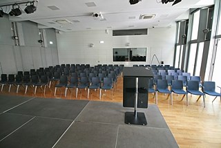 قاعة الفاعليات الجديدة في المقر الجديد للمعهد بالدقي