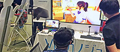 Demonstration des Spiels VR Kanojo mit "Duft-Add-On" auf der Unity Messe im Mai 2017 in Tokyo