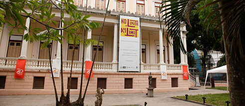 Ausstellung „Am Limit“, in Belém. 