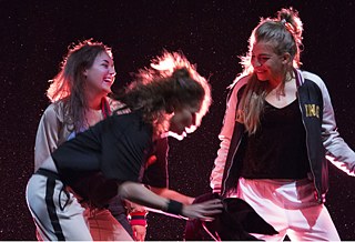 «Ellbogen», Schauspielhaus του Ντύσσελντορφ