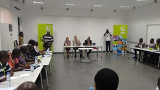 die Ansprache des Botschafters Sander