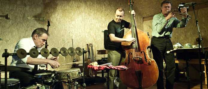 Paul Hubweber's PaPaJo Trio