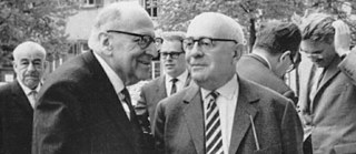 Horkheimer (links) mit Theodor W. Adorno (vorne rechts) und Jürgen Habermas (hinten rechts) in Heidelberg, 1964