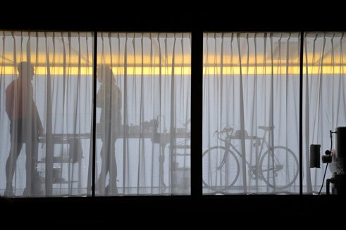 Dries Verhoeven “Wanna Play? Liebe in Zeiten von Grindr”, Hebbel am Ufer (HAU)