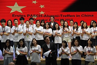 Weltpremiere PASCH-Lied