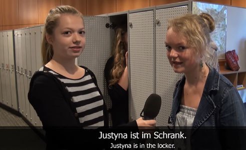 Vizuelizacija predloga kao vrste reči u edukativnom klipu na kanalu Easy German 