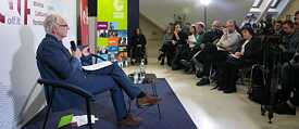 Prof. Claus Leggewie hielt für das litauische Publikum einen Vortrag im Saal von Open Lithuania Foundation in Vilnius.