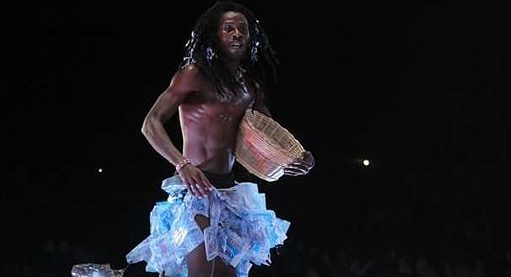 Zeitgenössischer Tanz Ein Funke Hoffnung Stück für eine Person Chorégraphie : Skotokata