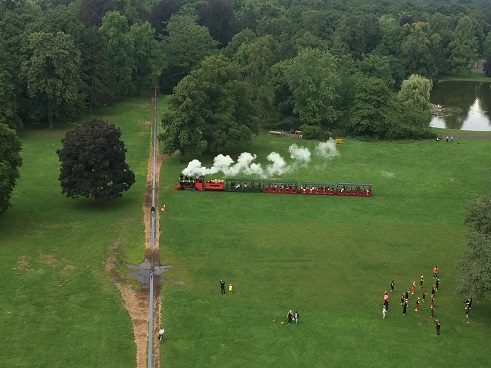 Herunterschuen vom Schloß-Karlsruhe 