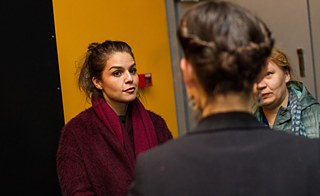 Režissöör Nina Vukovic enne filmi „Ümbersõit“ linastust