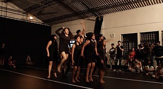 a mass (demos) © © Anna Hofer a mass (demos)