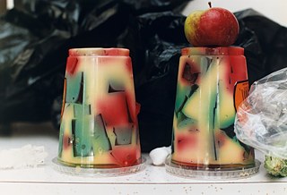 Wolfgang Tillmans, milk & gelatine, 2001