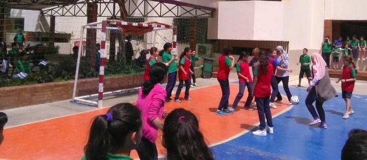 Frauenfußball in meiner Schule