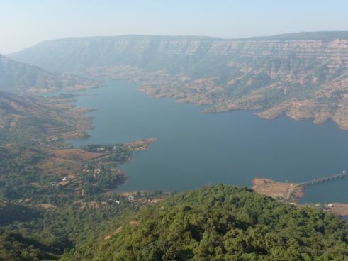 Berggipfel rund um Mahabaleshwar