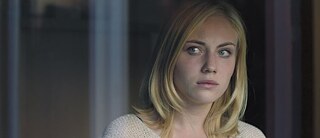 Elisa Schlott in der Rolle von Janine Grabowski