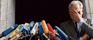  with / against the flow