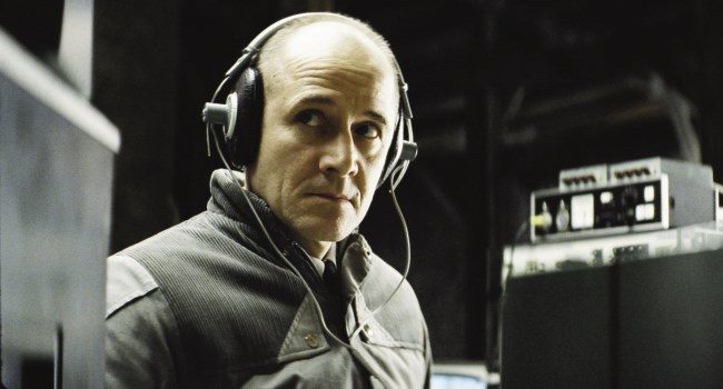 حياة الآخري