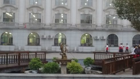 Die Schule ist sehr beliebt