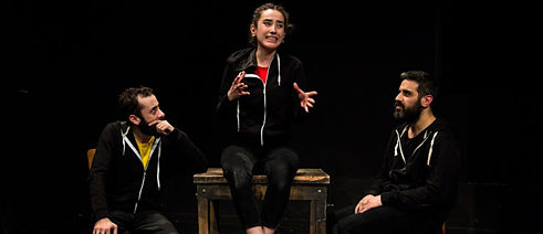 Ceren Sevinç, Deniz Gürzumar and İsmail Sağır in rehearsals for "Auch Deutsche unter den Opfern in Istanbul".