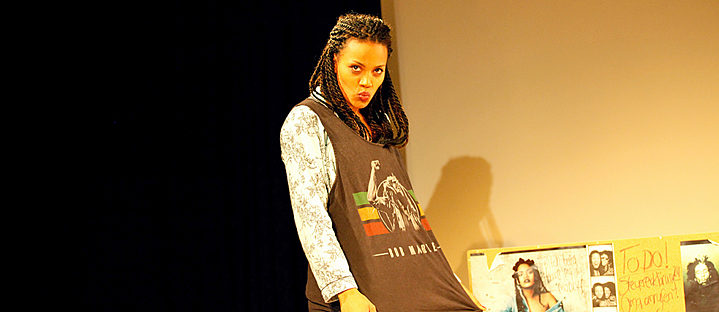 „Jung, Giftig und Schwarz“ von Thandi Sebe, Amina Eisner