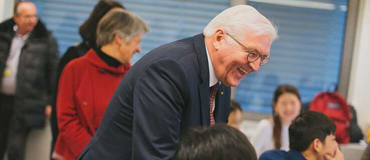 Aus Anlass des 50-jährigen Jubiläums des Goethe-Instituts in Korea besuchte Bundespräsident Steinmeier am 8. Februar das Goethe-Institut in Seoul.