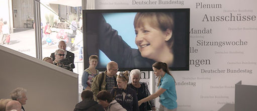 Scène du film Aggregat : visites guidées au Reichstag