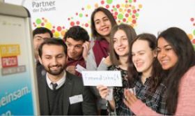 PASCH-Alumni © © Goethe-Institut / Cordula Flegel PASCH-Alumni