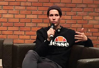 Ο Γερμανός σκηνοθέτης Hans Block συζητά με το κοινό.