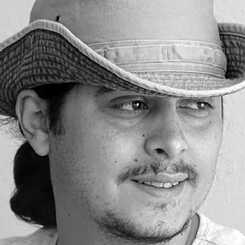 Yasser Abu Shaqra
