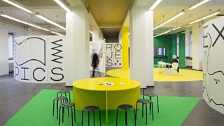 The exhibition shows works from seven cities of ACTOPOLIS