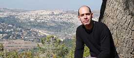 The author Yiftach Ashkenazy reads from "Fulfillment" at the German-Israeli Literature Days 2018.