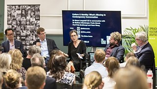 At The Ethics Centre, the philosophers discuss on the topic "Culture and Identity".