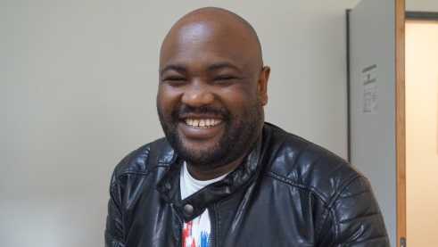 Simon Mwanzia from Kenia.
