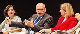 Johannes Ebert, the CEO of the Goethe-Institut, talks with Miren Arzalluz, director of Etxepare Basque Institute and Csilla Hegedüs, president of the Transylvania Trust.
