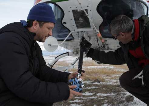 Polar Sea Director Thomas Wallner and 360 drone flyer Ian Hannah mount a 360 camera on a chopper to capture images of the Canadian Northwest Passage. 
