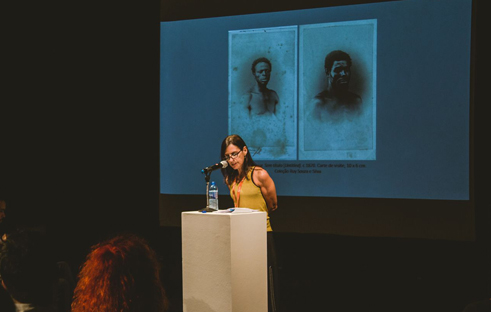 Lilia Schwarcz mostra fotografias de Christiano Junior (Untitled, c.1870)