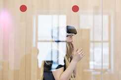 VR-Anwenderin