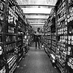 Archive der Protest-, Freiheits- und Emanzipationsbewegungen“