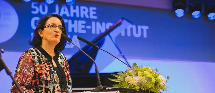 Die Regionalleiterin Ostasien und Leiterin des Goethe-Instituts Korea Dr. Marla Stukenberg empfing die Gäste mit einer herzlichen Begrüßung und gab ihnen einen Einblick in die Arbeit des Instituts in den vergangenen Jahrzehnten. 