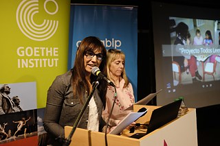 Rosana Goyeneche und Valeria Rabal