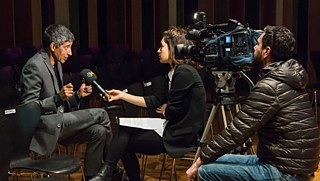 Ranga Yogeshwar speaking to local press