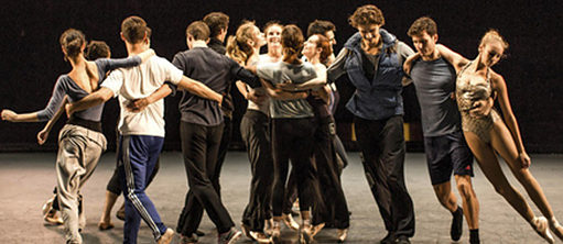 a group of ballett dancers on stage
