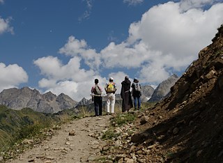 „Selbstkritik eines bürgerlichen Hundes“ Berge