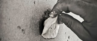 Thadeusz Tischbein, The Atlas of Wounded Buildings. Die Videoarbeit wird im Rahmen der Gruppenausstellung „Talpe. Well Said, Old Mole“ auf der Manifesta 12 gezeigt. | Foto: Thadeusz Tischbein